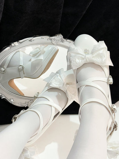 White Crisscross Design Heart Buckle Bow at Top High Heels