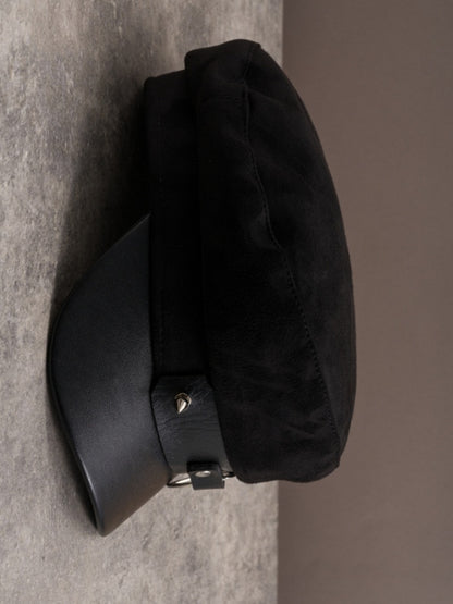 Black Gothic Heart Ring Studs Details Beret Hat