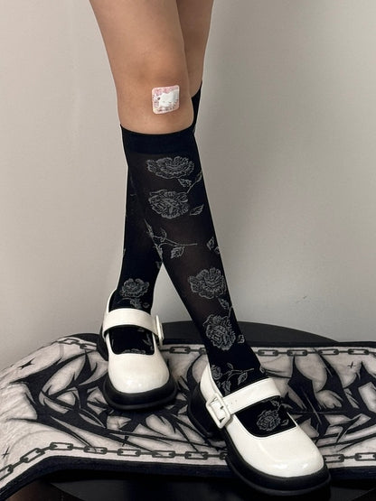 Black/White Rosette Pattern Ribbed Trim Under-knee Stockings