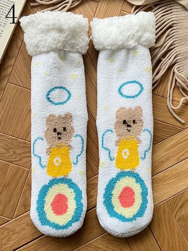 7 Options Cartoon Bear Winter Socks