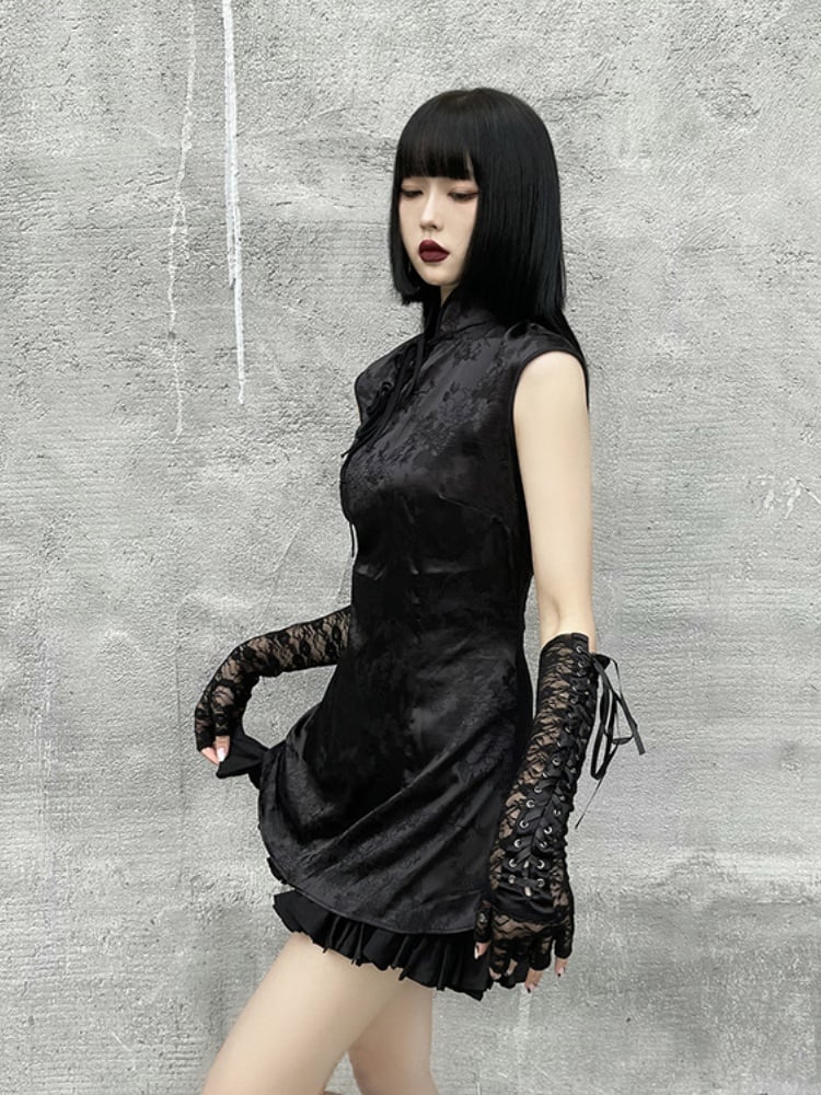 2 Options Gothic Black Fingerless Gloves with Lace-up Detail