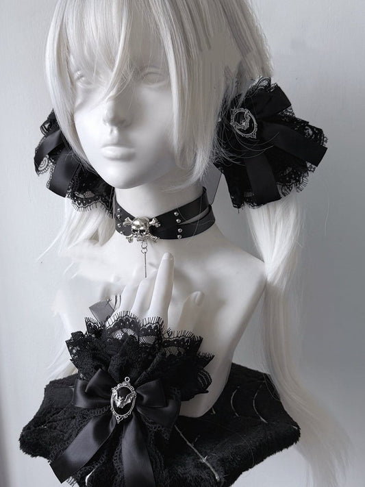 Jirai Kei Black Bowknot Bat Accent Black Lace Hairclips