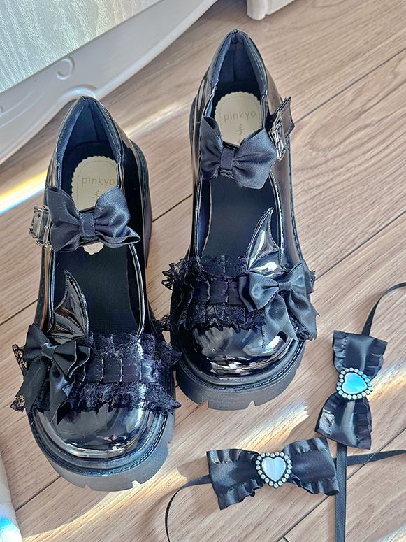 Polished Black Round Toe Bow at Top Lace Trim 6CM Block Heel Mary Janes