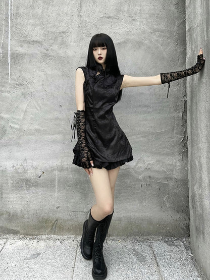 2 Options Gothic Black Fingerless Gloves with Lace-up Detail