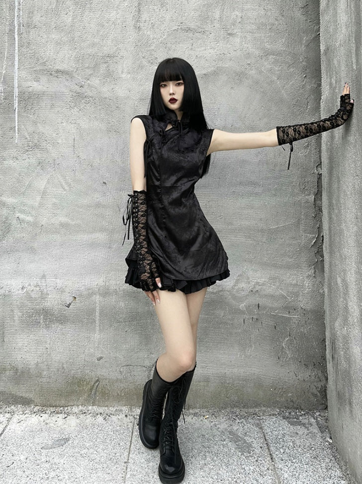 2 Options Gothic Black Fingerless Gloves with Lace-up Detail