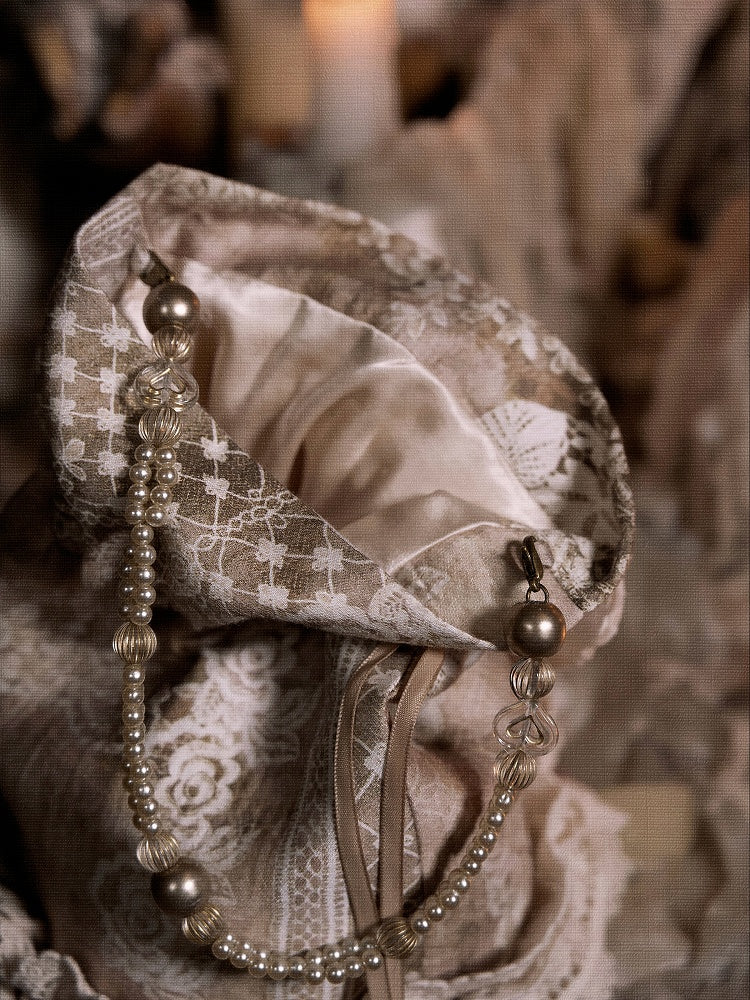 Lace and Bow Accents Vintage Drawstring Top Hand Bag with Heart Pin