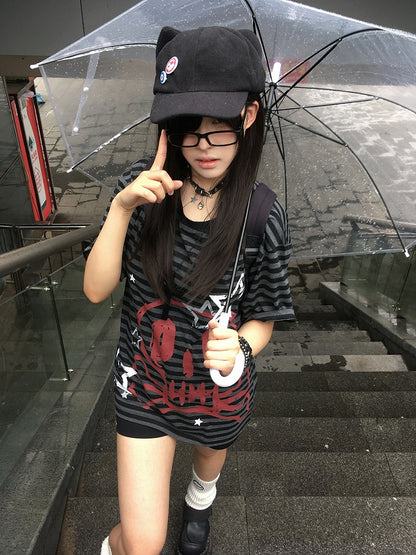 Black & Gray Stripe Pattern Skeleton Print T-shirt