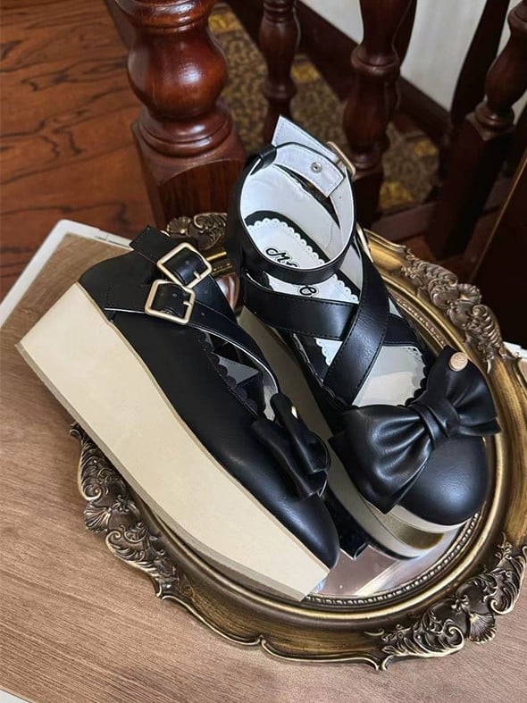 Sweet Black Lolita Mary Janes in PU - Wood Grain Sole with Crisscross Design & Bow Accents