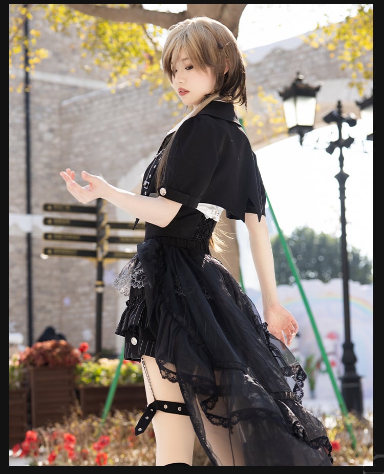 Black and White Prince Ouji Lolita Outfit - White Sleeveless Shirt + Black Cropped Top + Hiigh Waist Blommer Shorts Full Set