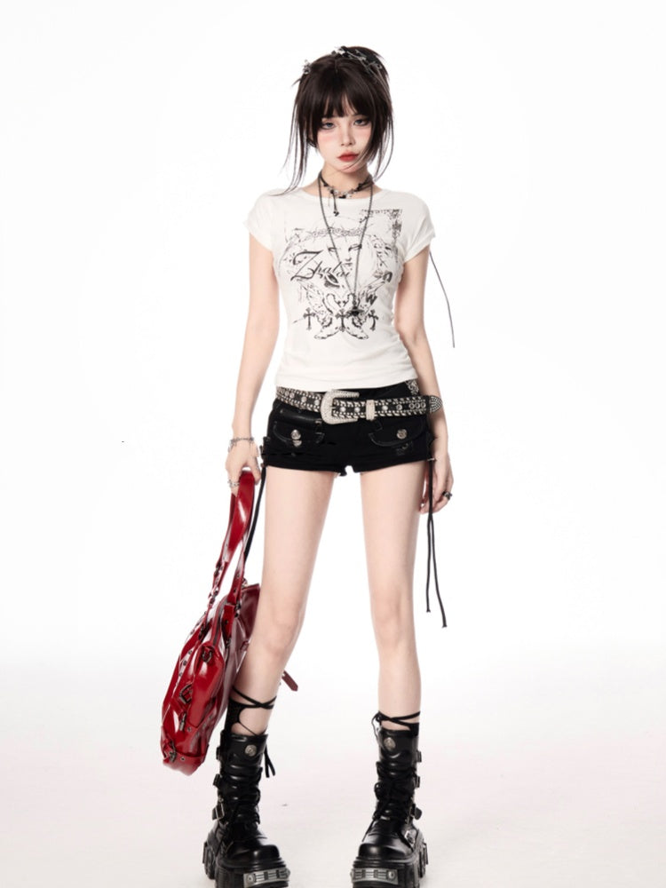 Black Low Waist Lace-up Hem Slim-fitting Denim Shorts