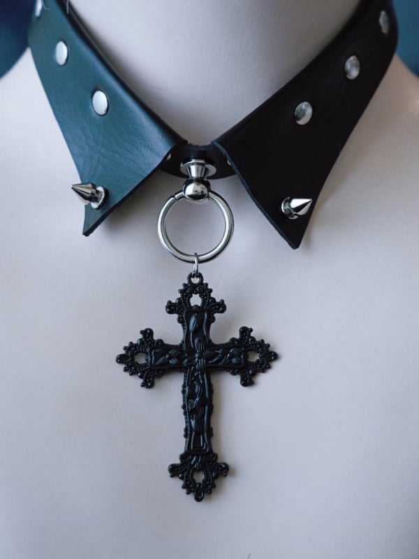 Black Gothic Cross Pendant Studs Design Buckle Choker
