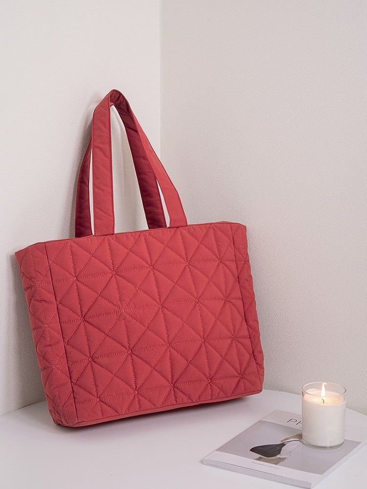 Chic Red Quilted Tote Bag - Lightweight & Large Capacity