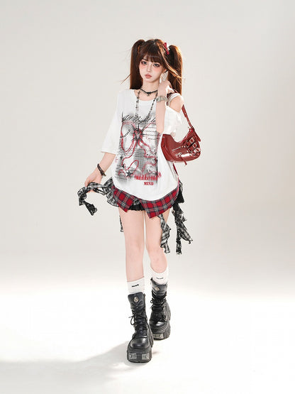 Plaid Hem Cutout Shoulder Black/White Graphic T-shirt