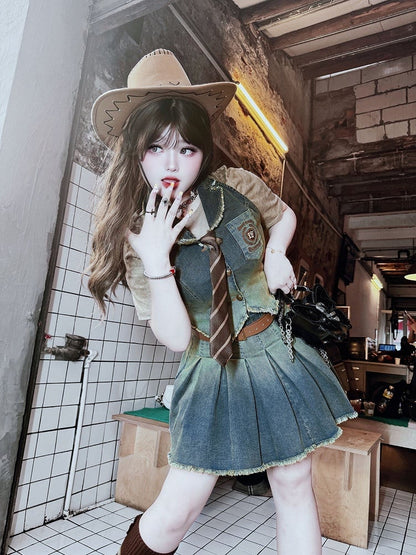 Plus Size Y2K Faded Wash Blue Denim Box Pleat Skirt Frayed Hem