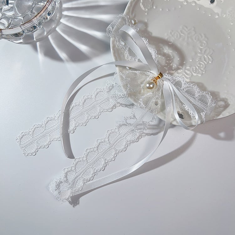 Black/White Beaded Decorated Bow Tie