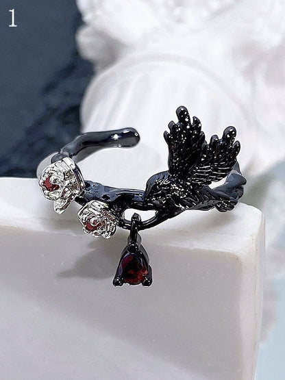 7 Options Raven Design Gothic Ring