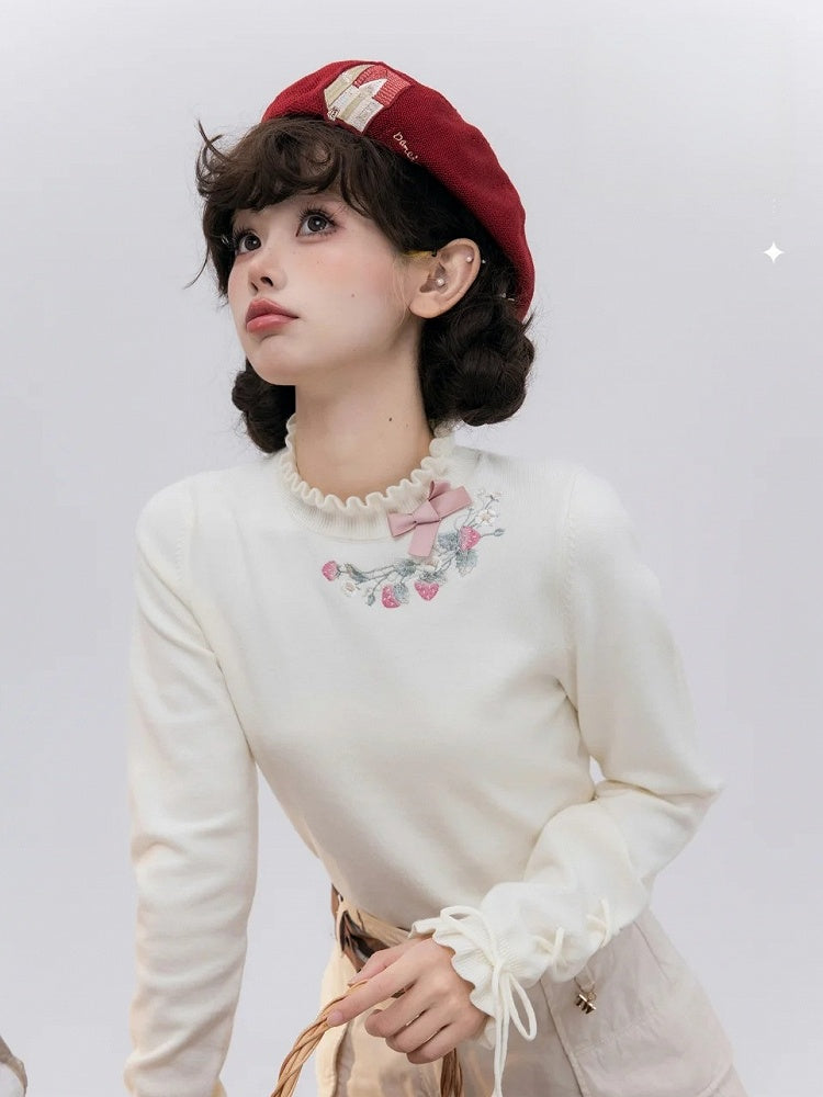 Strawberry Embroidery Neckline Lace-up Cuffs Beige Autumn Knit Top