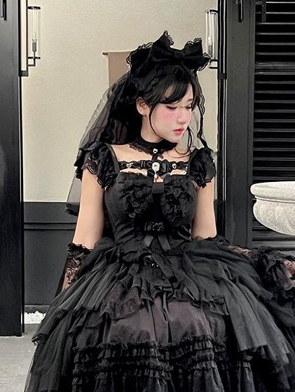 Black Large Bow Lolita KC with Veil