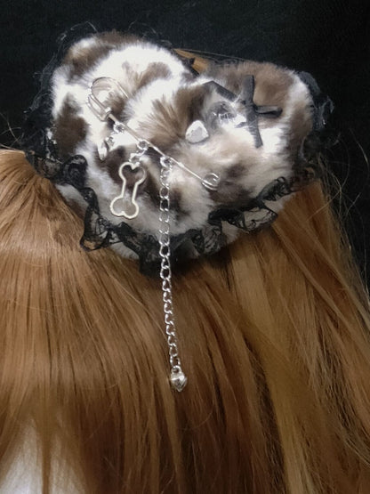 4 Color Options Lace Trim Tiger Spot Pattern Plush Heart Hairclip