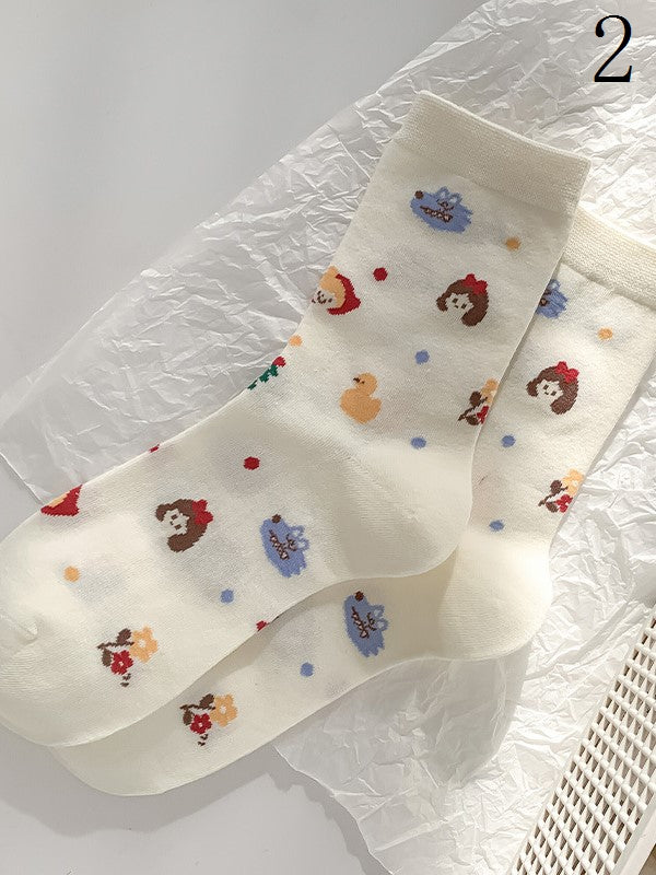 4 Options White Calf Socks With Apple and Floral Print