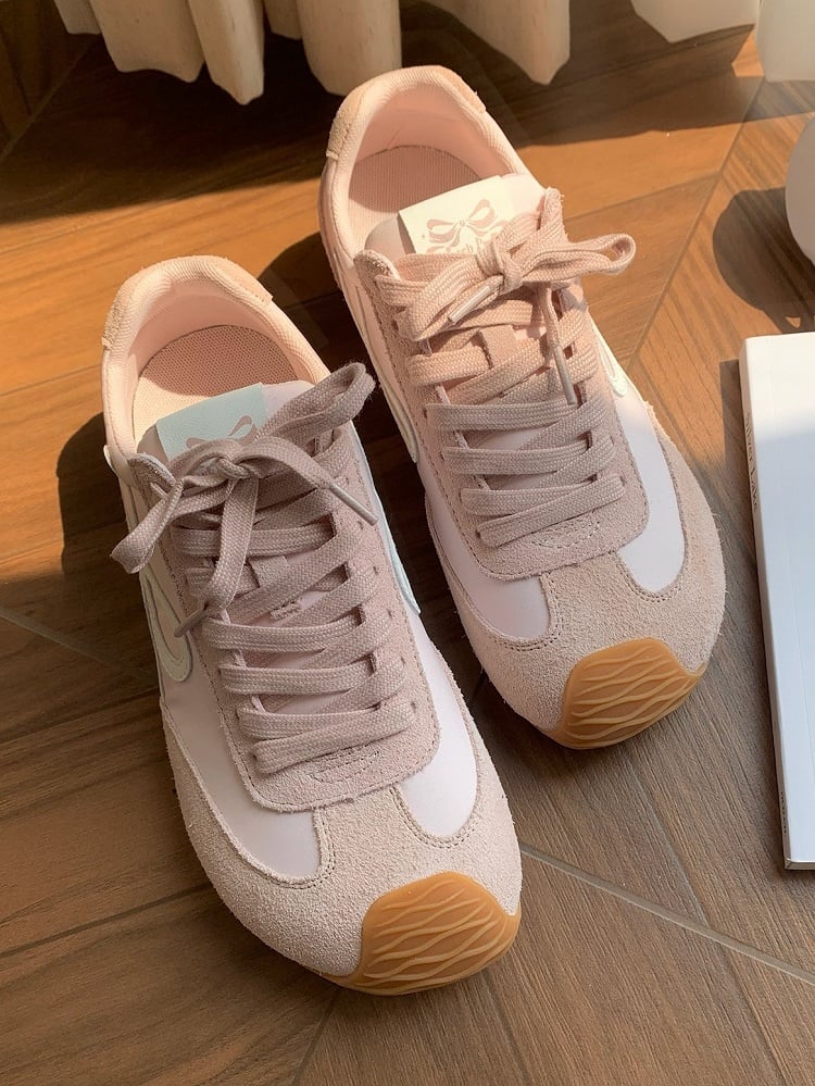 Pink Bowknot Design Front Lace-up Ties Sneakers