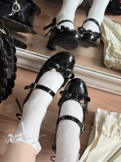 Black Heart Decorated Bow at Top Mary Janes