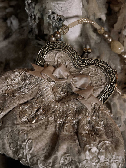 Bead Tassels Vintage Kiss-lock Closure Hand Bag