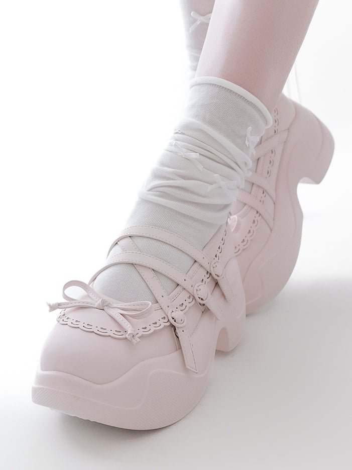 Pink Knotted Bow at Top Crisscross Design Platforms