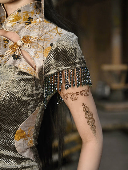 Cheongsam Collar Gothic Thigh-high Slit Qipao Dusty Green and Yellow