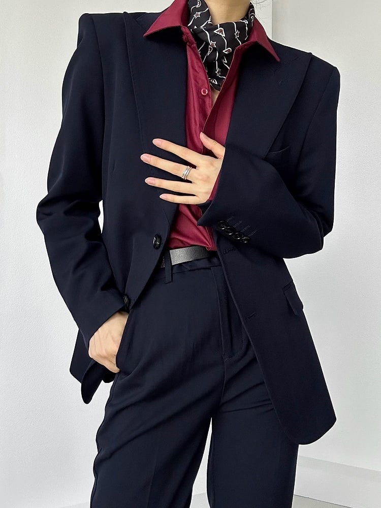 Ouji Lolita Wine Red Pointed Collar Unisex Shirt with Button Front & Cuff