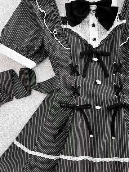 Jirai Kei Black Striped Set : Lace Patches Neckline Lace-up Waist Top + Shorts + Bowtie