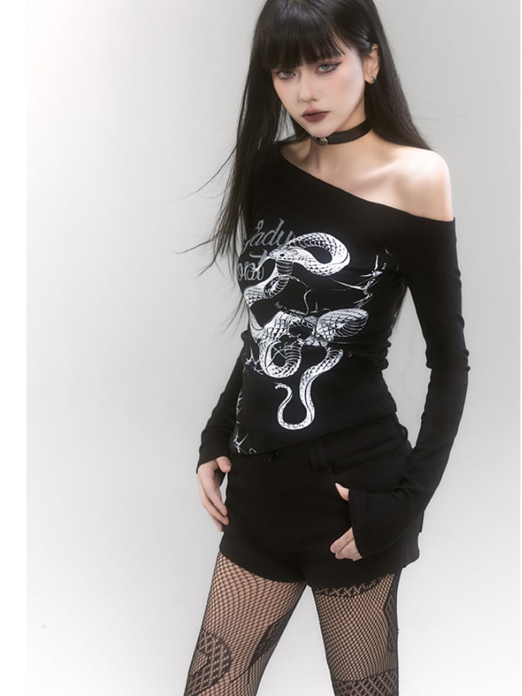 Black Asymmetrical Neckline Snake Print Slim-fitting Top