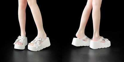 Star-shaped Buckles and Studs White Denim Punk Platform Slippers