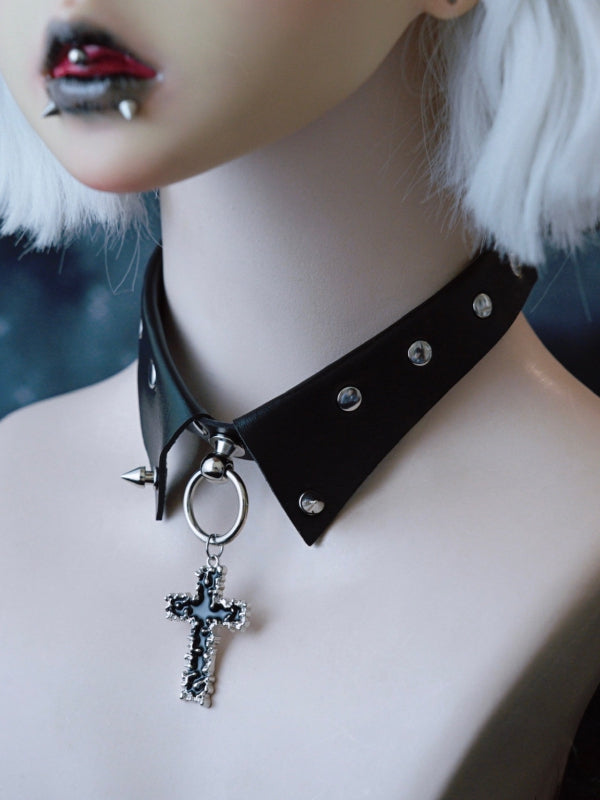 Black Gothic Cross Pendant Studs Design Buckle Choker