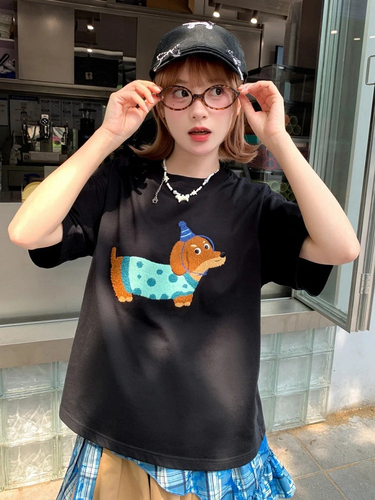 Plush Dachshund Embroidery Black Round Neck Cotton T-shirt