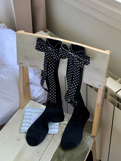 White/Black Polka-dot Pattern Bowknot Design Under-knee Stockings