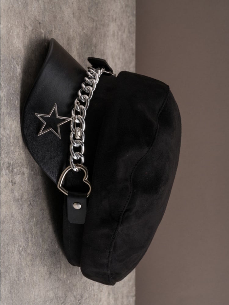 Black Gothic Star Charm Heart Buckle Design Beret Hat With Chain
