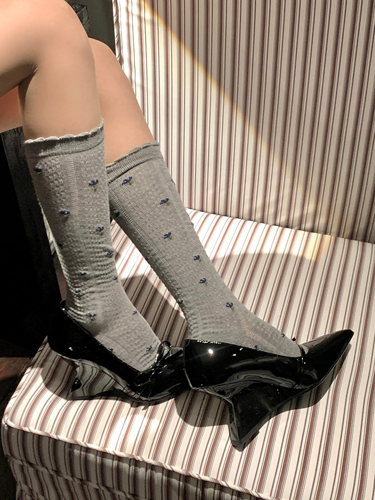 Gray/White/Wine Red/Black Floral Pattern Under-knee Stockings