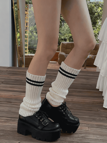 Black/White Striped Pattern Knitted Leg Warmers