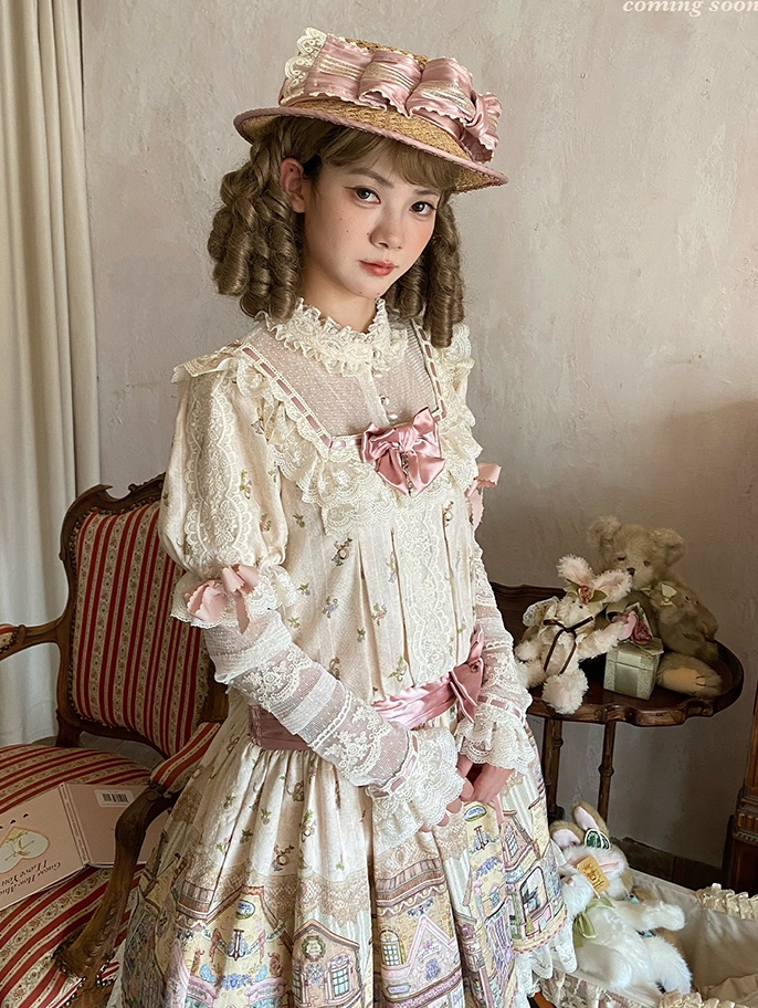 Cream-colored Ruffle Neckline Sweet Lolita Dress with Fairytale Town Print and Lace Trim