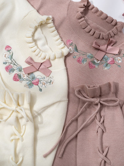Strawberry Embroidery Neckline Lace-up Cuffs Dusty Pink Autumn Knit Top