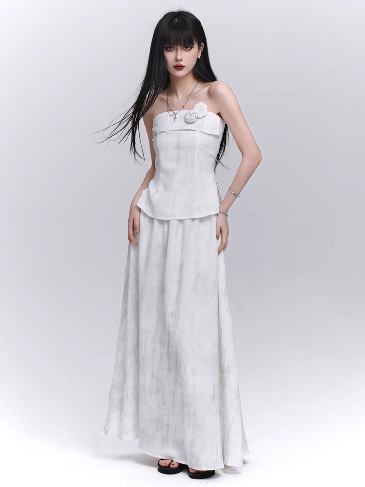 Off-white Floral Embellished Strapless Top / Elastic Waist Skirt