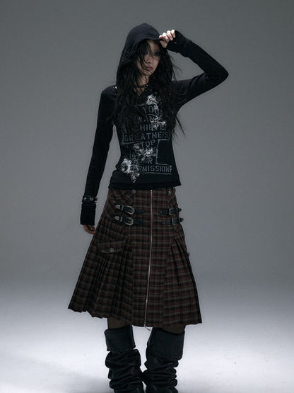 Black Fake Two-Piece V-Neck Top with Letter Print