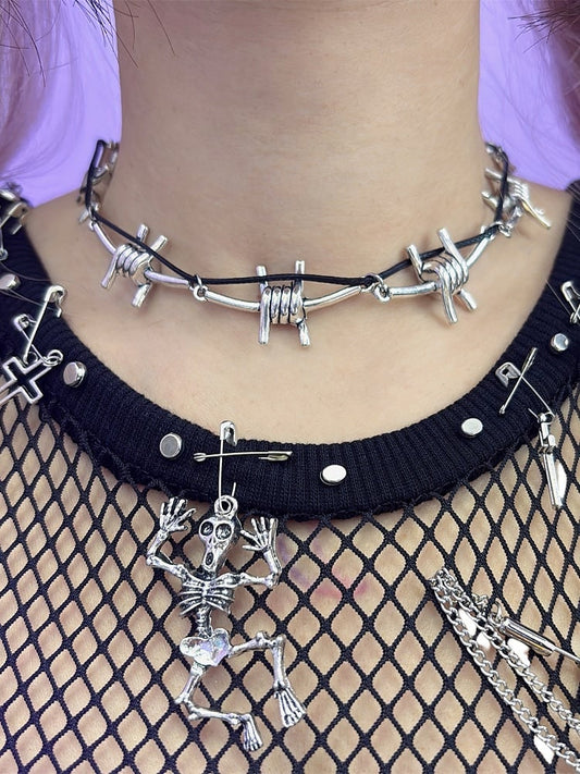 Black&Silver Punk Thorns Details Choker
