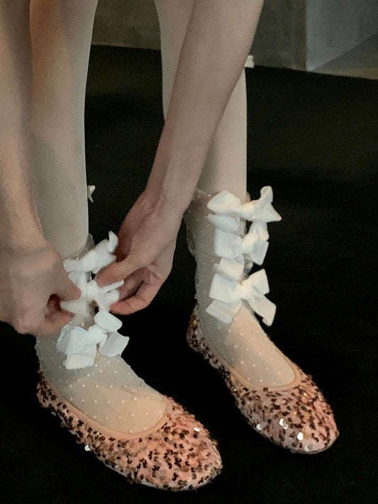 White/Black Polka-dot Pattern Bowknot Details Calf Socks