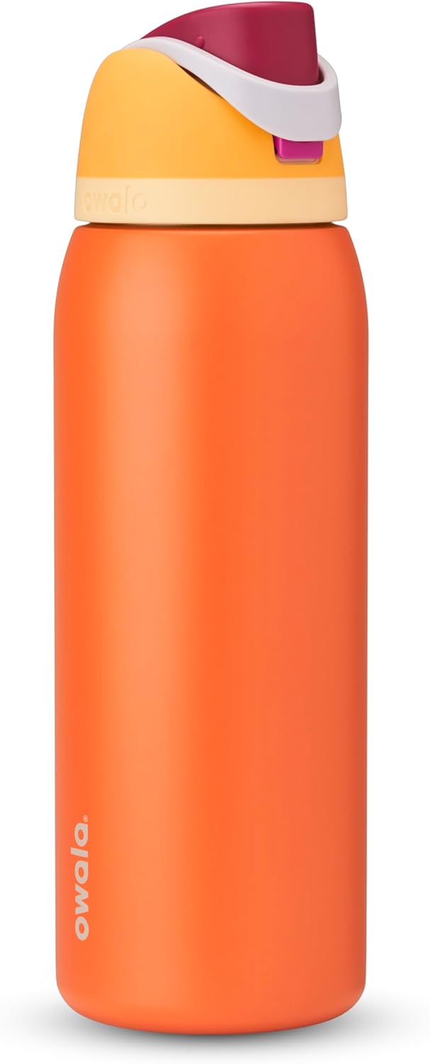 Owala FreeSip Insulated Stainless Steel Water Bottle with Straw for Sports, Travel, and School BPA-Free Sports Water Bottle, 24 oz, Beach House