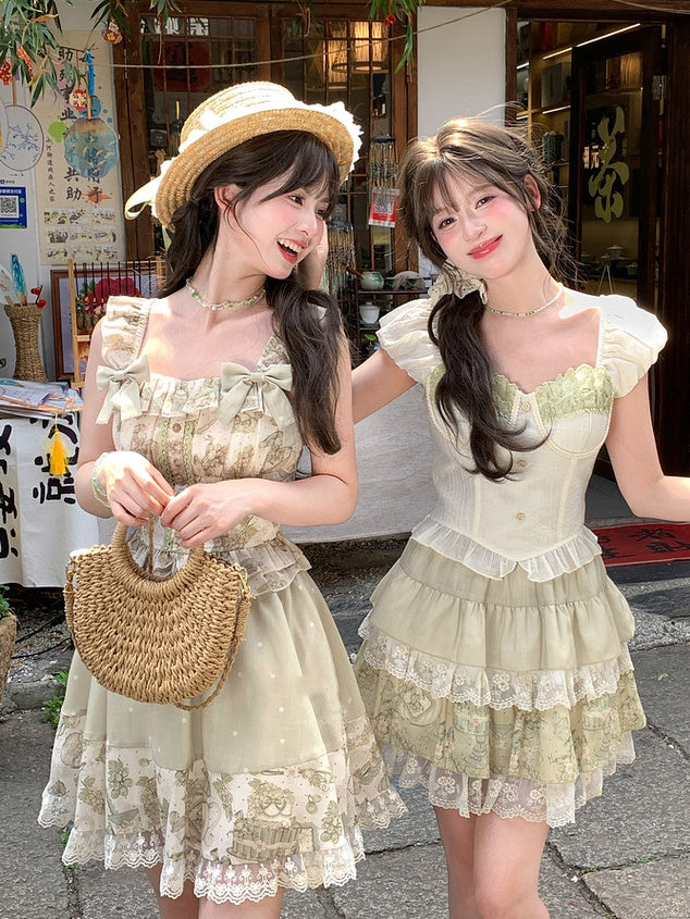 Light Green Vintage Grape Print Sleeveless Top with Detachable Bowknots