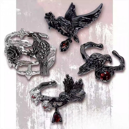 7 Options Raven Design Gothic Ring