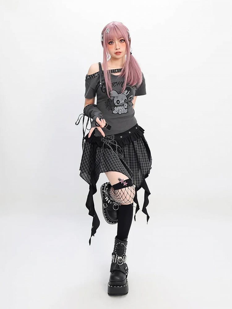 Red/Black Asymmetrical Neckline Bunny Print Y2K T-Shirt with Free Armwear