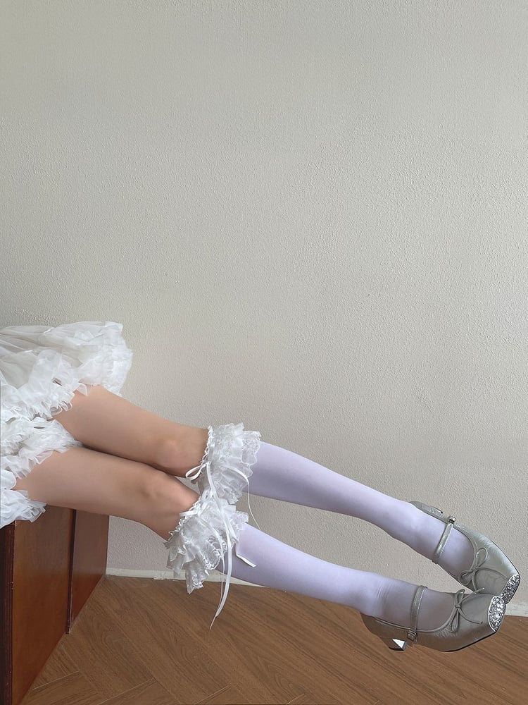 White/Black/Gray/Apricot Bowknot Details Lace Ruffled Trims Underknee Stockings